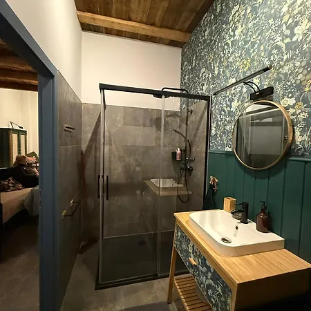 Glamping & Farm Zlate Podlesi - Letni Staj V Konirne Apartman Zlaté Hory