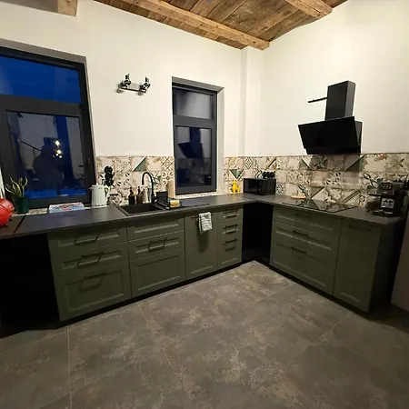 Apartman Glamping & Farm Zlate Podlesi - Letni Staj V Konirne